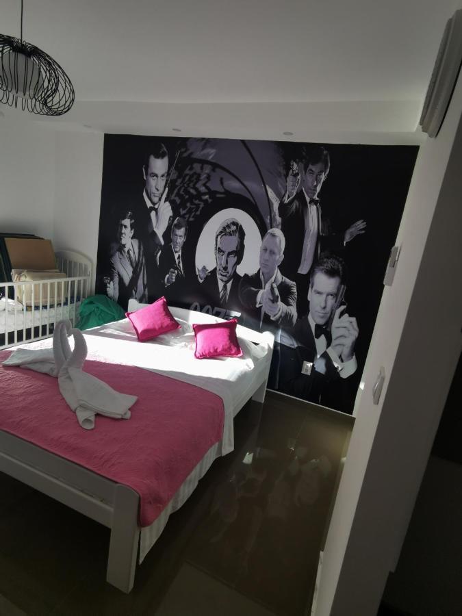 Ana Apartmani Sveti Stefan Exteriör bild