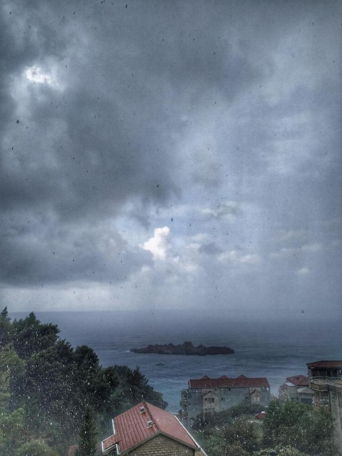 Ana Apartmani Sveti Stefan Exteriör bild