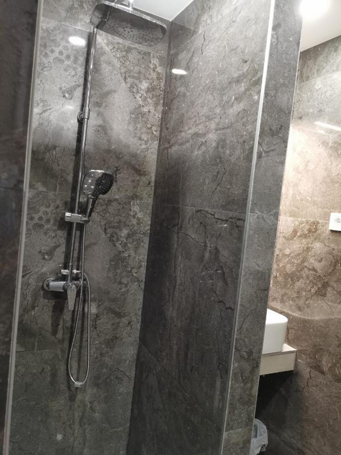 Ana Apartmani Sveti Stefan Exteriör bild