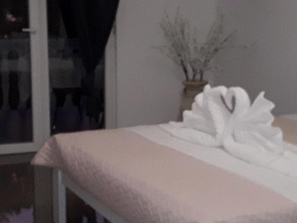 Ana Apartmani Sveti Stefan Exteriör bild